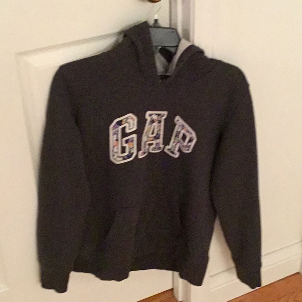 Gap sweatshirt